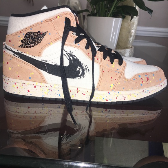Nike Jordan 1 Mid SE Brushstroke NWB - Picture 3 of 14